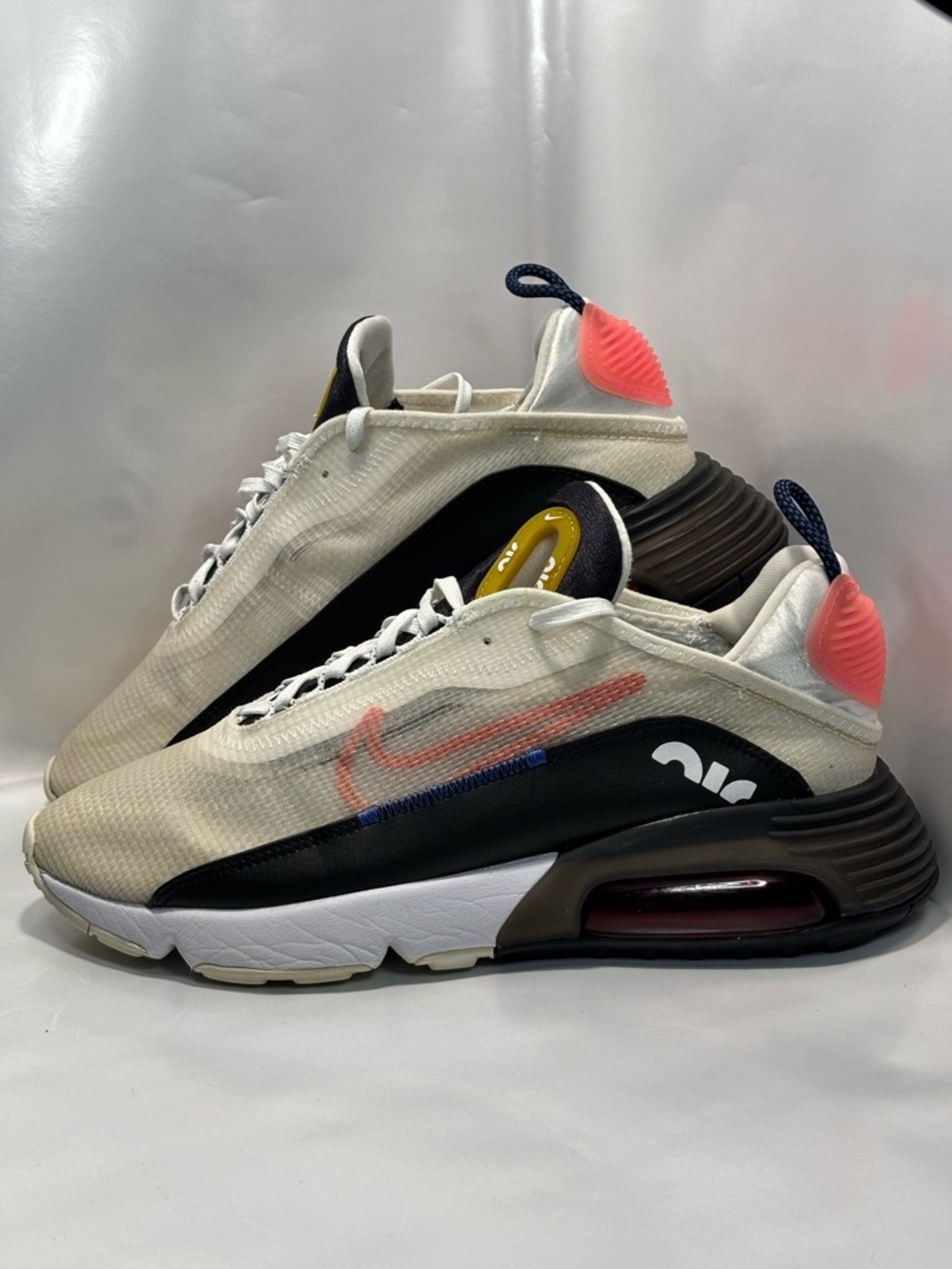 Nike Air Max 2090 Women's Size 10 White Starfish Shoes Sneakers DC4464-100